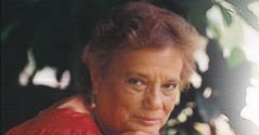 La bourse créée en l'honneur de Madame Kari Polanyi Levitt, pionnière en économique politique et chercheure phare sur les questions de développement